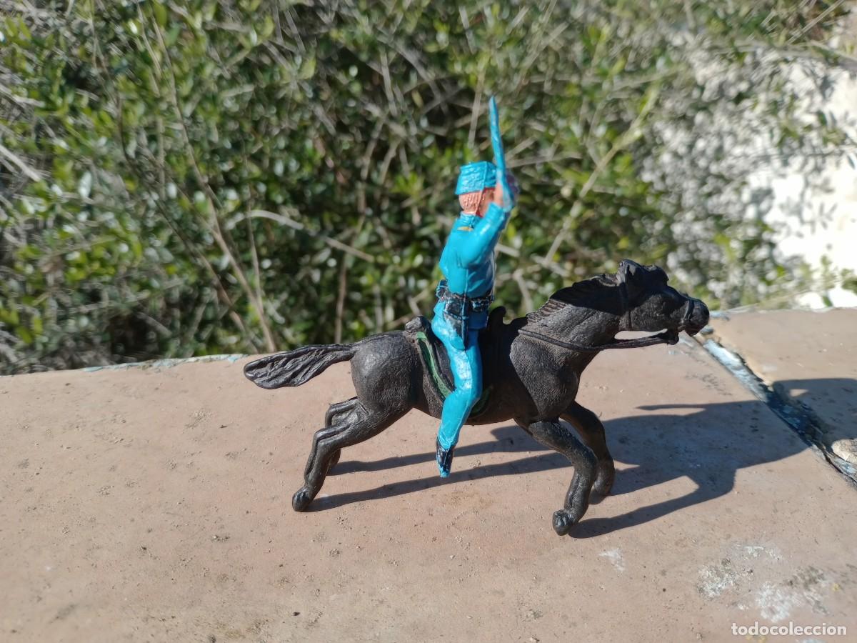Figuras de goma y PVC: FIGURA JECSAN DEL OESTE - Foto 2