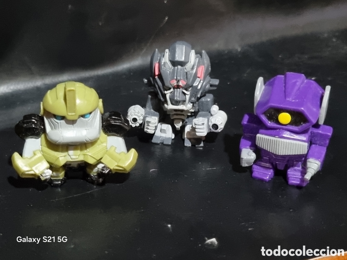 Figuras de goma y PVC: LOTE DE 3 MINI FIGURAS ROBOTS - Foto 1
