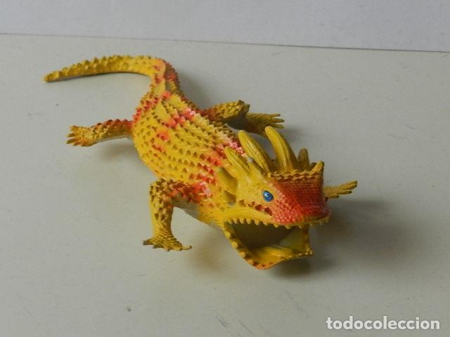 Figuras de goma y PVC: Bootleg lagarto figura - Foto 1