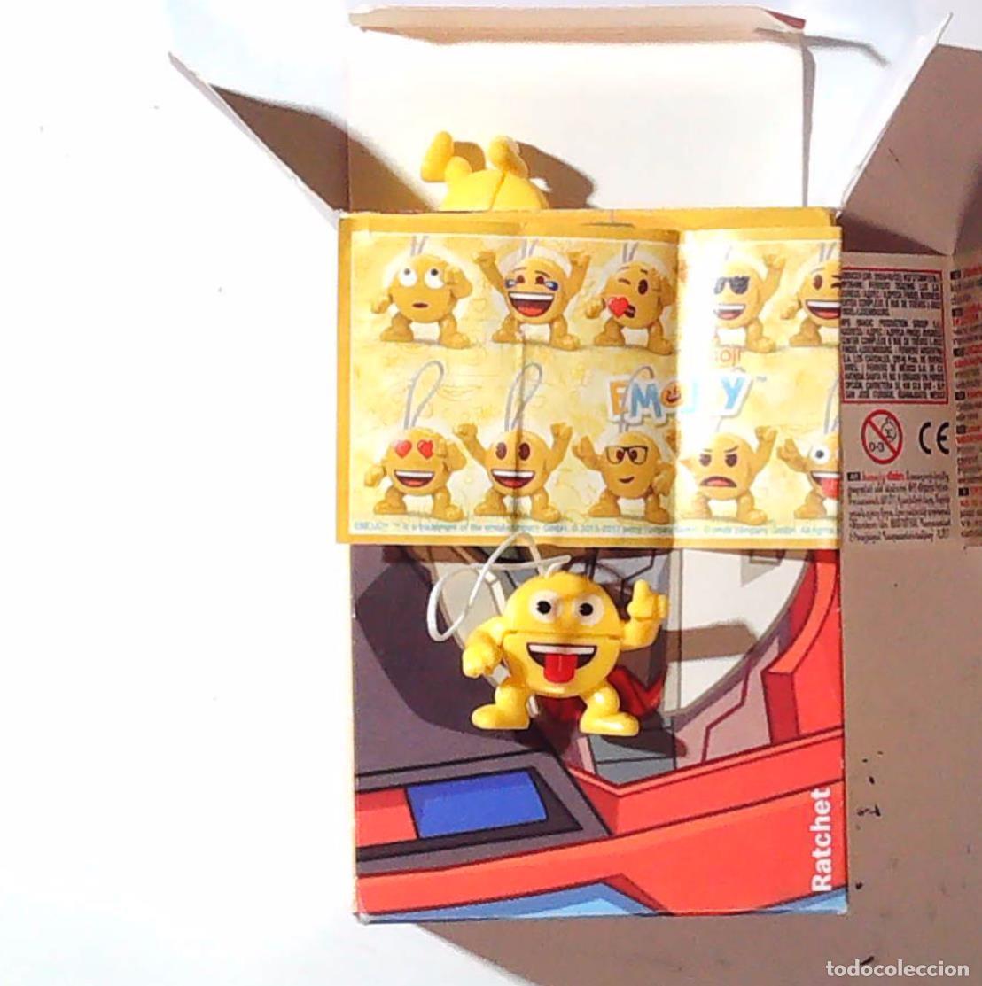 Figuras de goma y PVC: emojoy emoji kinder surprise em04 - Foto 2