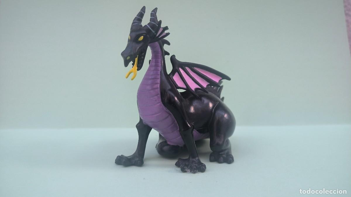 Figuras de goma y PVC: Drag&oacute;n la bella durmiente - Foto 1