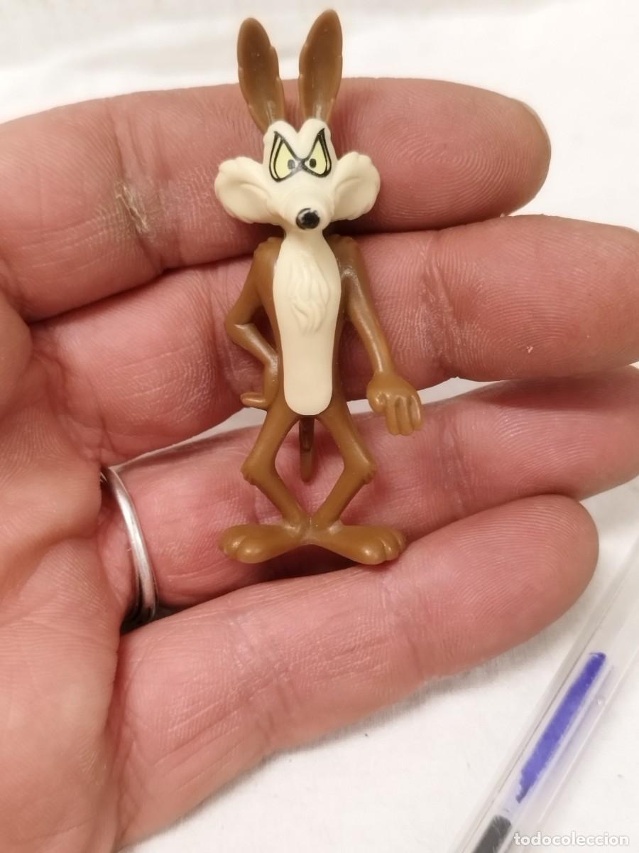 Figuras de Borracha e PVC: Antigua figura,mu&ntilde;eco del Coyote del corre caminos.