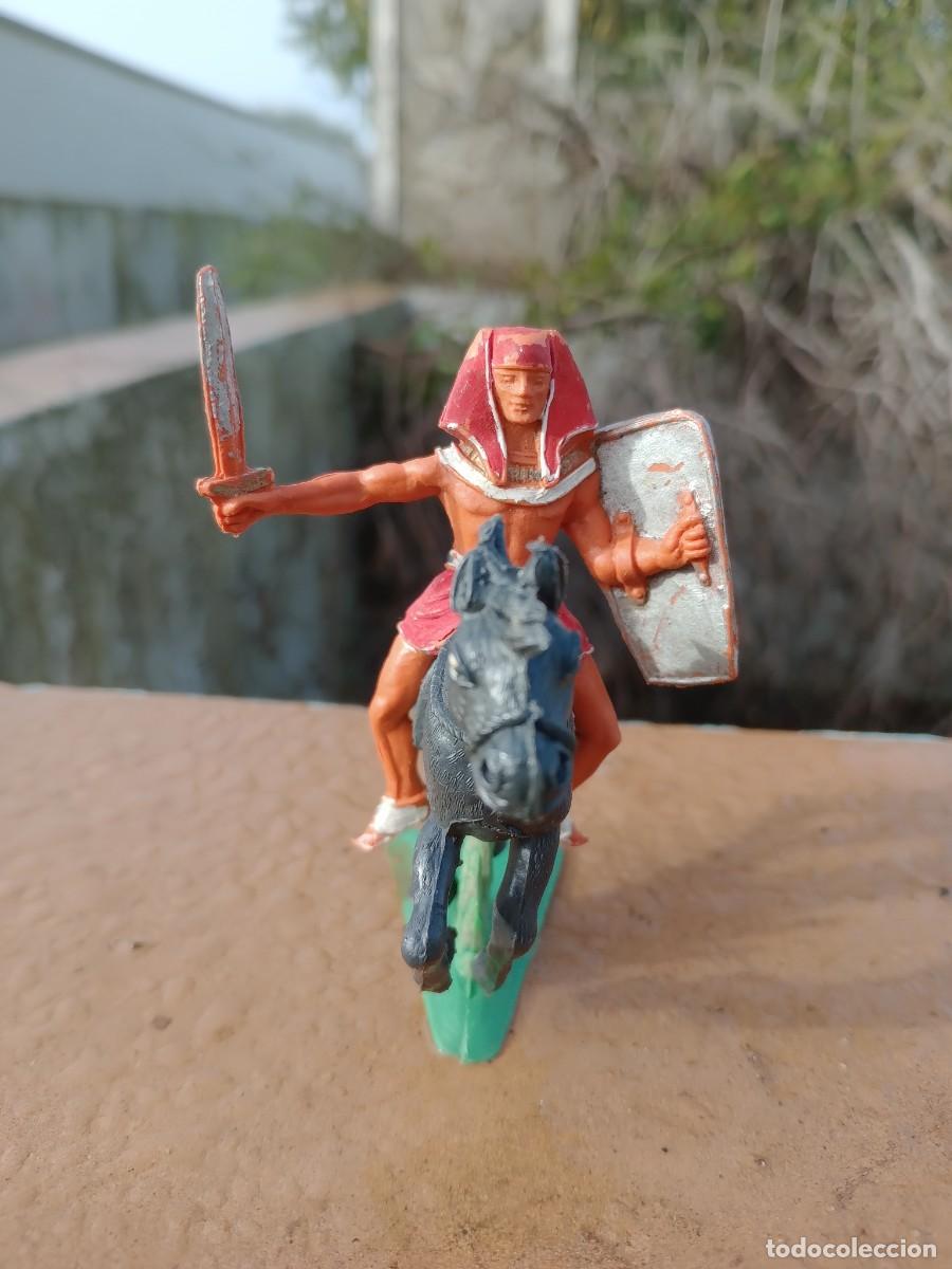 Figuras de goma y PVC: FIGURA JECSAN EGIPTO - Foto 1