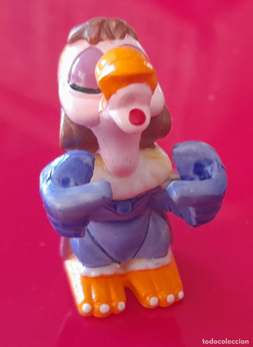 Figuras de goma Kinder: KINDER - BUITRE BESUCON - Foto 1