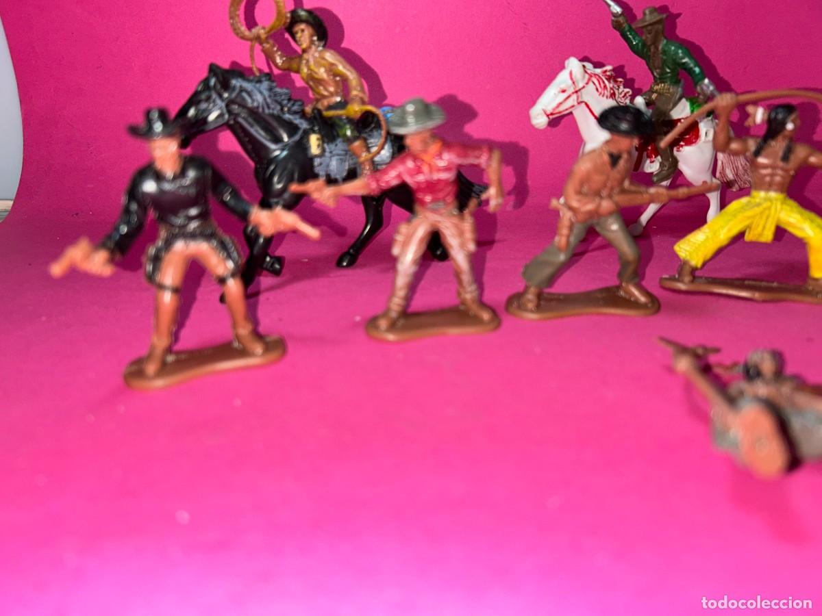 Figuras de goma y PVC: LOTE DE INDIOS Y VAQUEROS - Foto 3