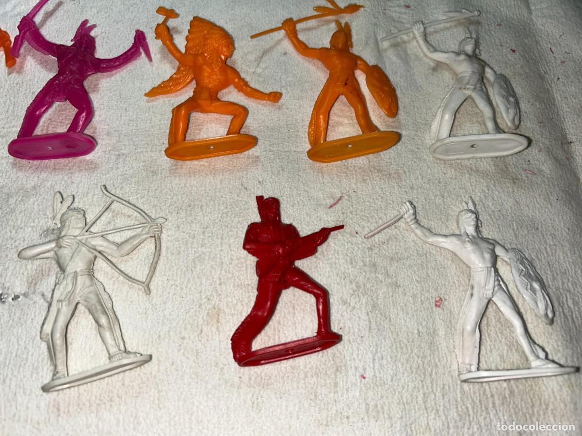 Figuras de goma y PVC: LOTE DE INDIOS DE COMANSI 2&ordf; EPOCA - Foto 3