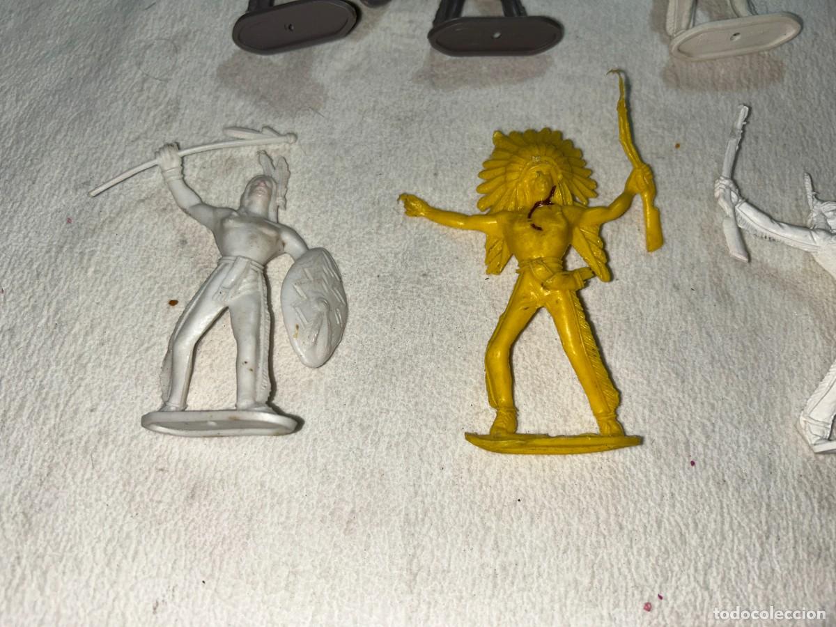 Figuras de goma y PVC: LOTE DE INDIOS DE COMANSI 2&ordf; EPOCA - Foto 4