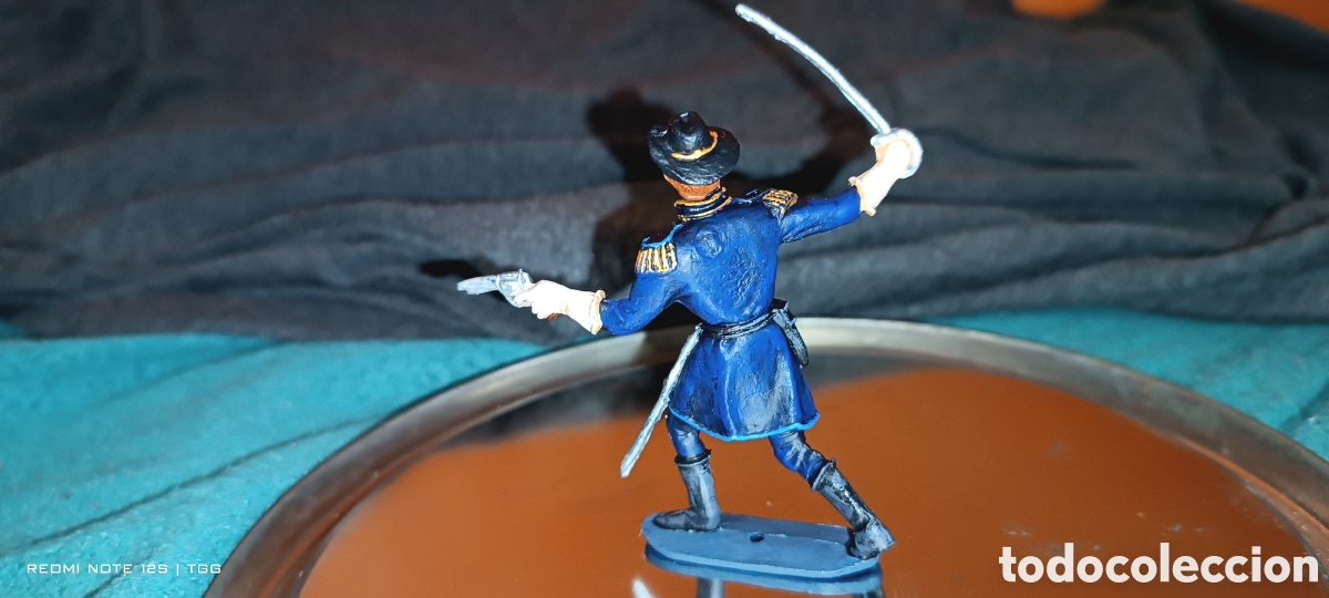 Figuras de goma y PVC: General C&uacute;ster de la serie 2generacion comansi - Foto 2