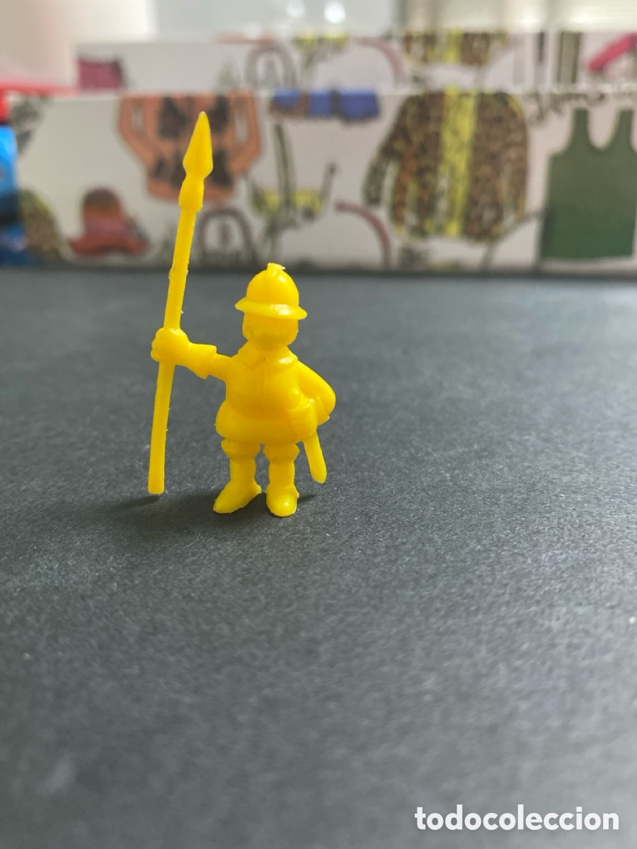 Figuras de goma y PVC: Figura Dunkin Dartakan - Foto 1