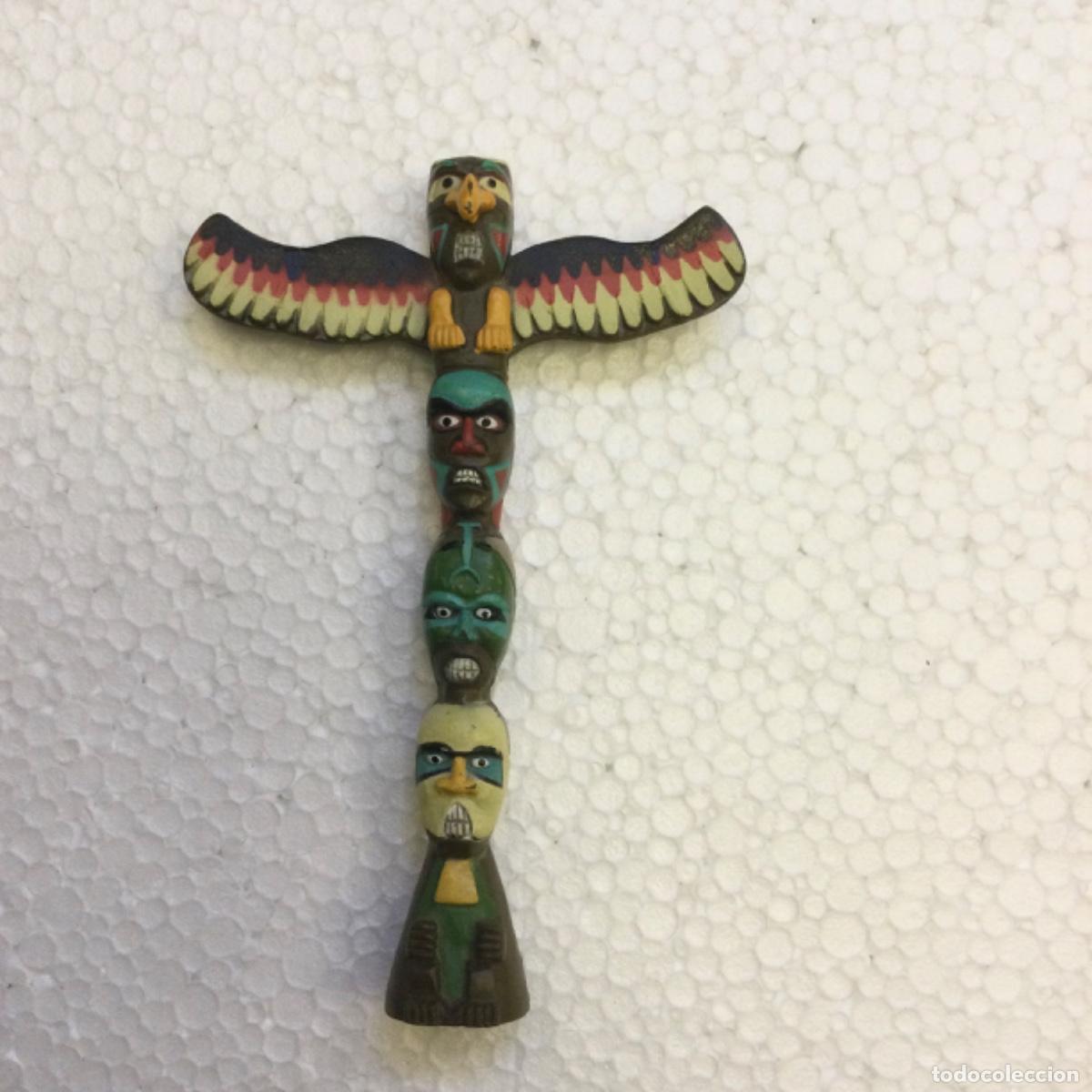 Figuras de goma y PVC: T&oacute;tem indio. De Comansi - Foto 1