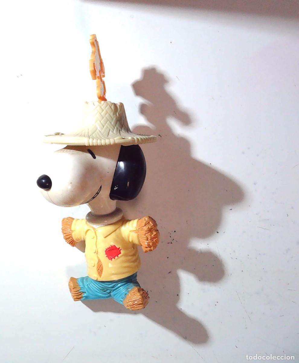 Figuras de goma y PVC: SNOOPY 2000 MCDONALDS ESPANTAPAJAROS - Foto 2