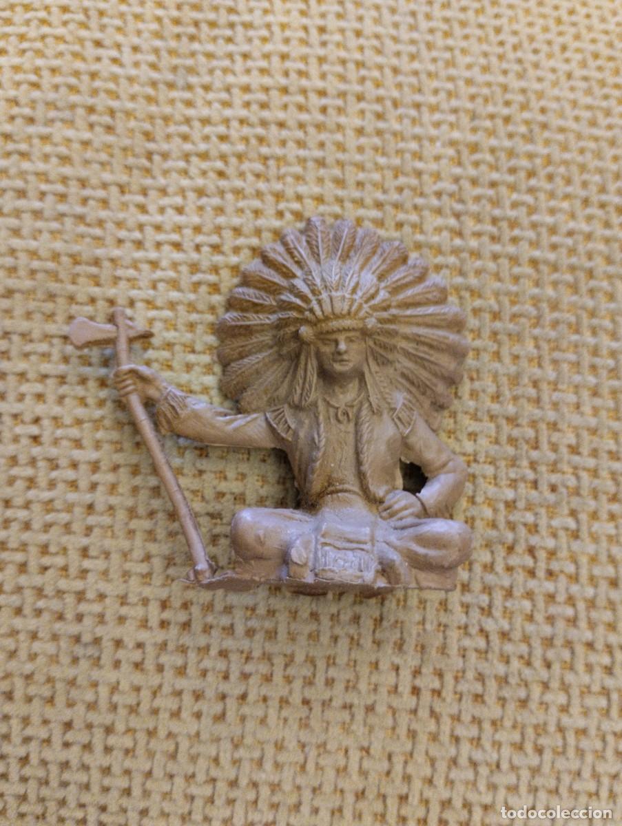Figuras de goma y PVC: Jefe indio antiguo pl&aacute;stico - Foto 1