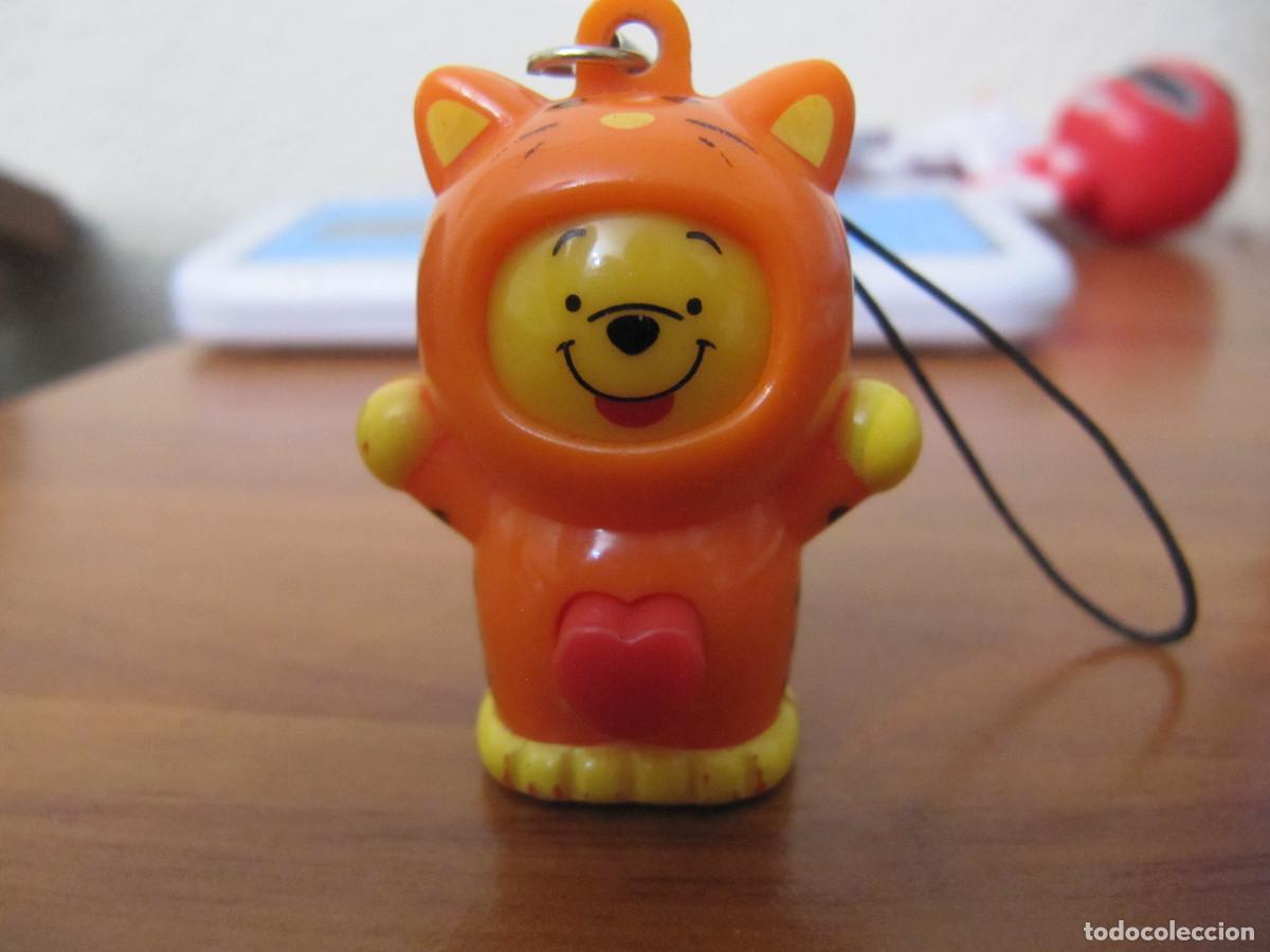 Figuras de Goma y PVC: WINNIE POOH FIGURA DISFRAZ CARAS PULSADOR CORAZON