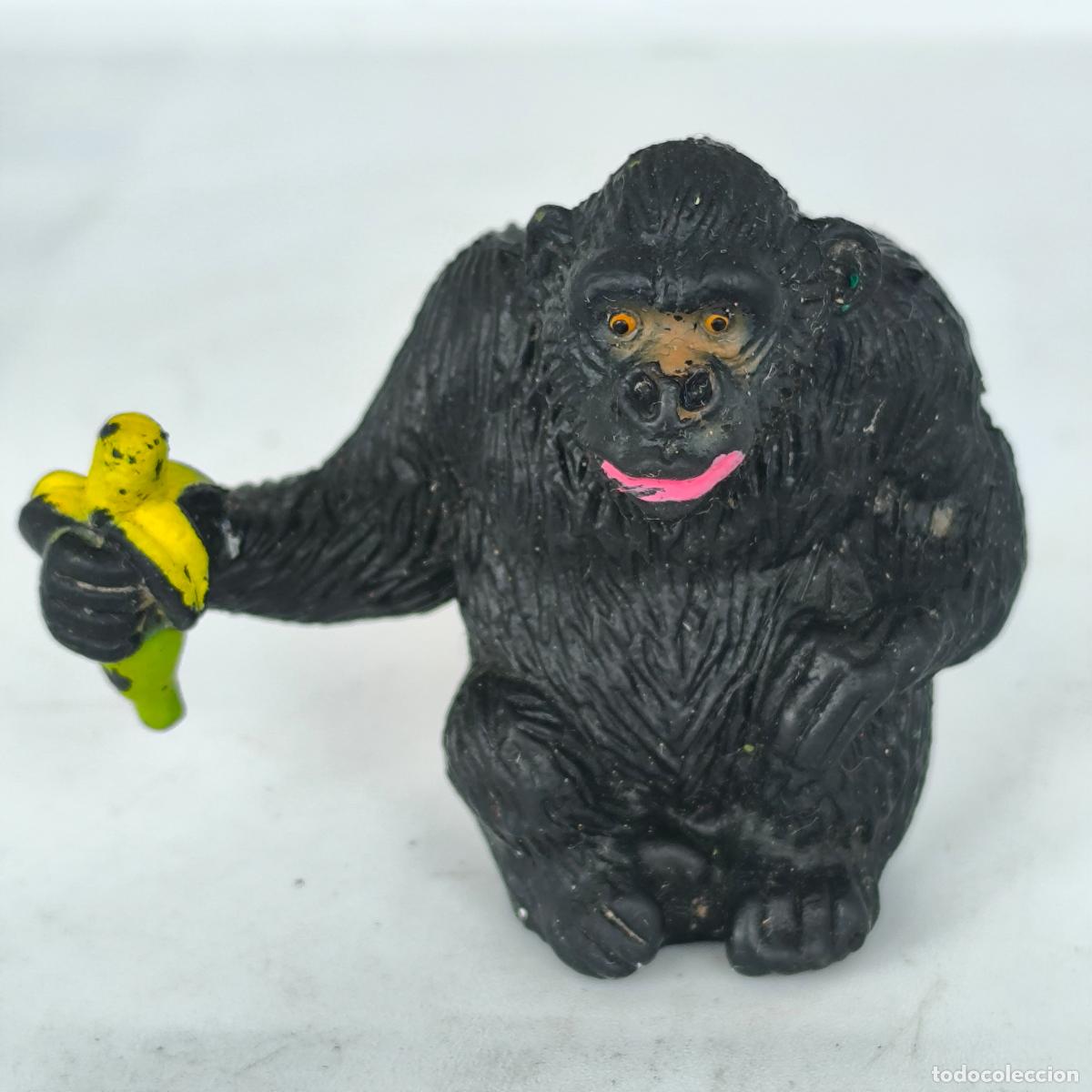 Figuras de goma y PVC: Figura gorila mono comiendo Platano AAA ? - Foto 1