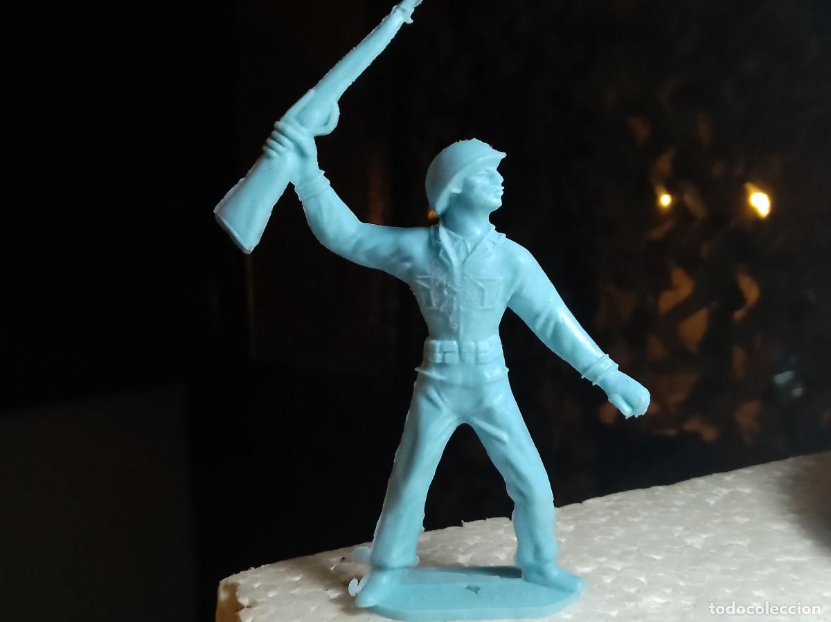 Figuras de goma y PVC: lote americanos - Comansi - Foto 1