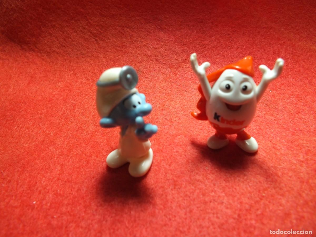 Figuras de goma Kinder: MU&Ntilde;ECO PITUFO DOCTOR Y KINDER - Foto 2