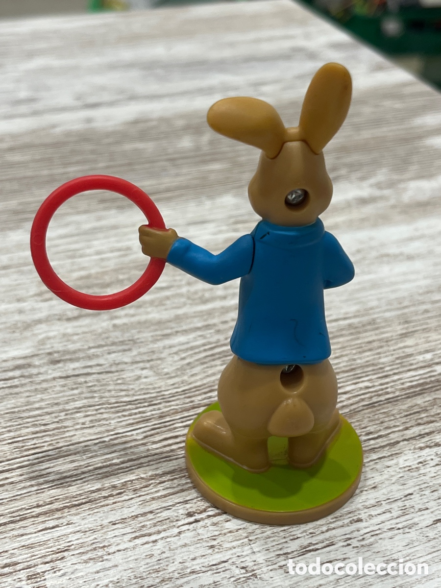 Figuras de goma y PVC: Figura Peter Rabbit Mc Donalds - Foto 2