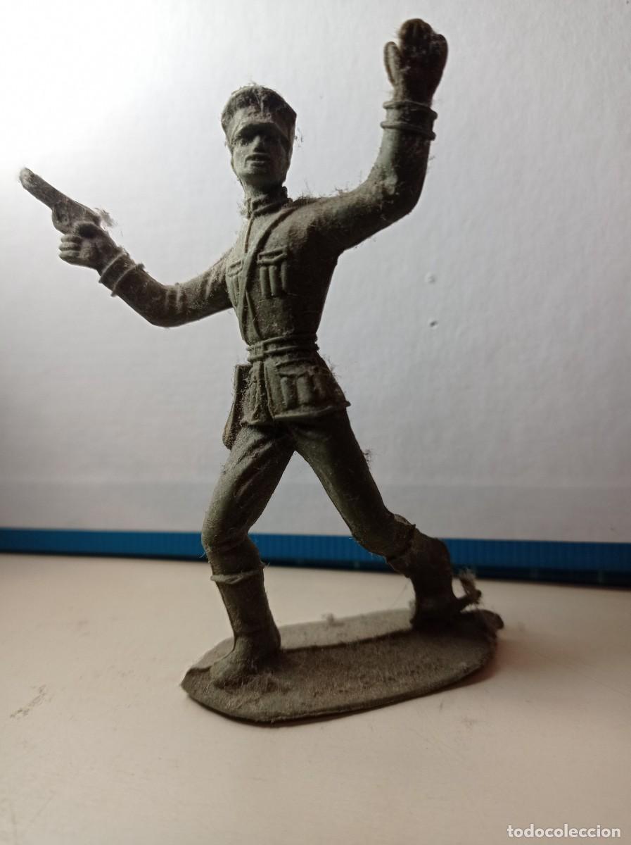 Figuras de goma y PVC: Oficial aleman de comansi - Foto 1