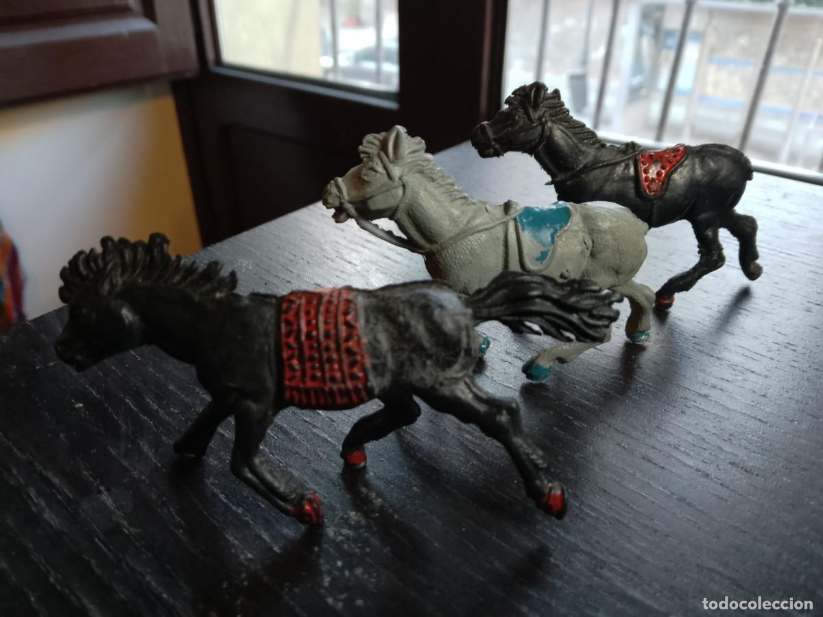 Figuras de goma y PVC: lote caballos - lafredo - Foto 2