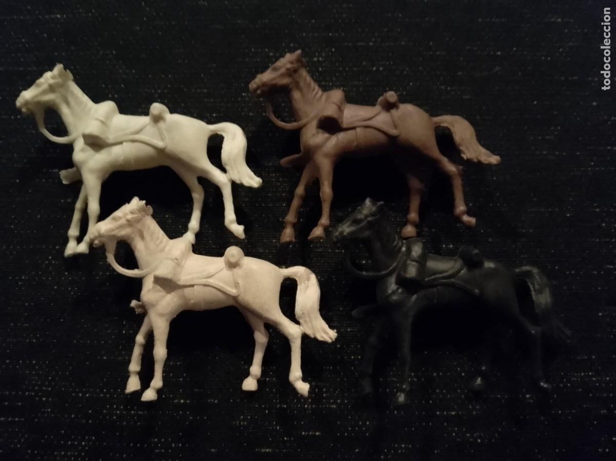 Figuras de goma y PVC: lote caballos - sin clasificar - Foto 1