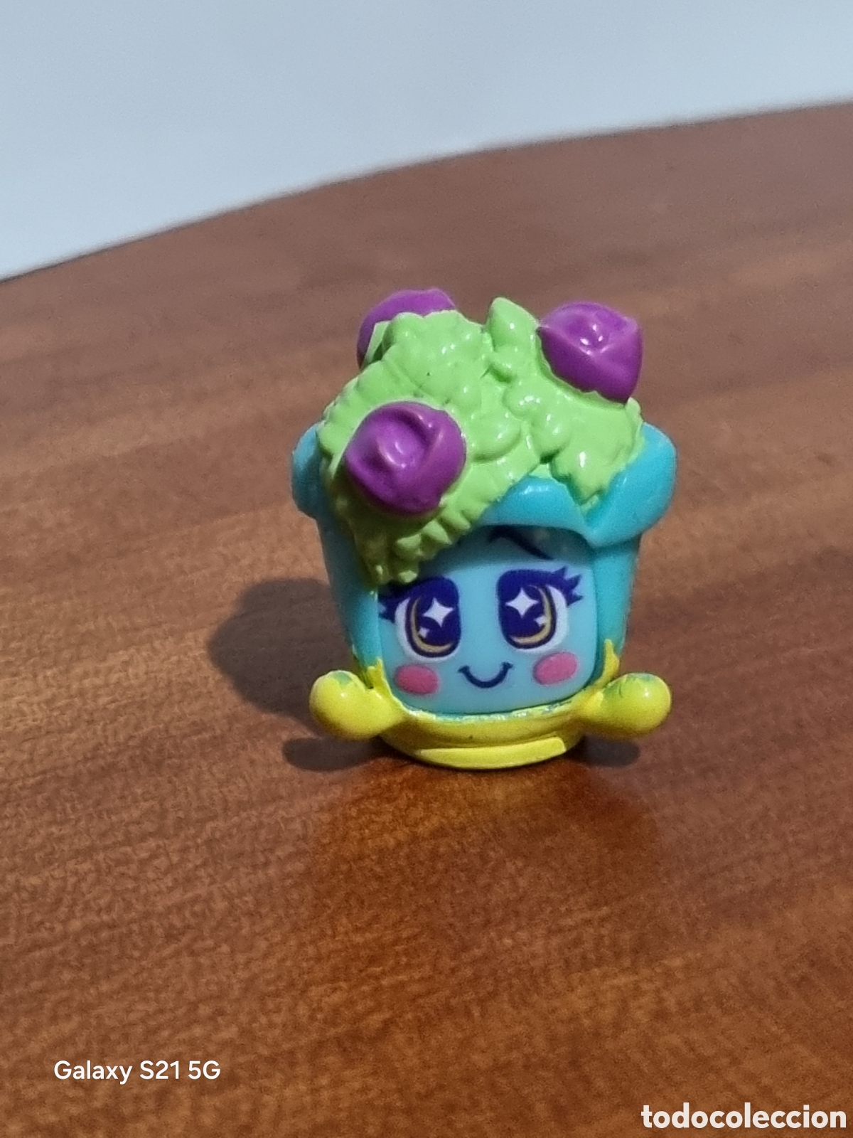 Figuras de goma y PVC: FIGURA PVC MOJI POPS - Foto 1