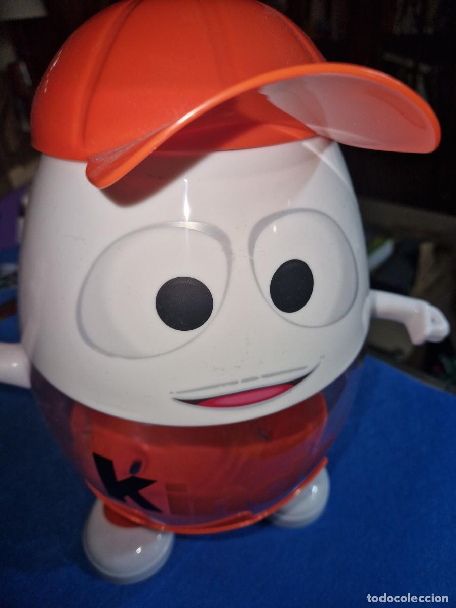 Figuras de goma Kinder: KINDER, EXPOSITOR , HUEVOS KINDER , 40CM