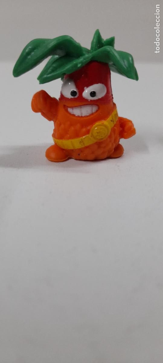 Figuras de goma y PVC: SUPER THINGS / SUPERZINGS - Foto 1