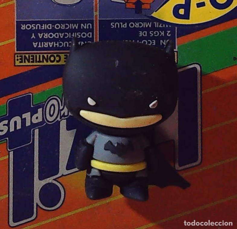 Figuras de goma y PVC: BATMAN SD FIGURA SQUIZZY - Foto 1