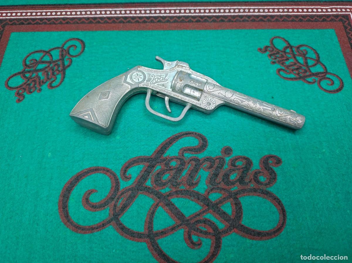 Figuras de Goma y PVC: Pistola rev&oacute;lver JOAL de mixtos o petardos fulminantes. No amartilla. A&ntilde;os 60