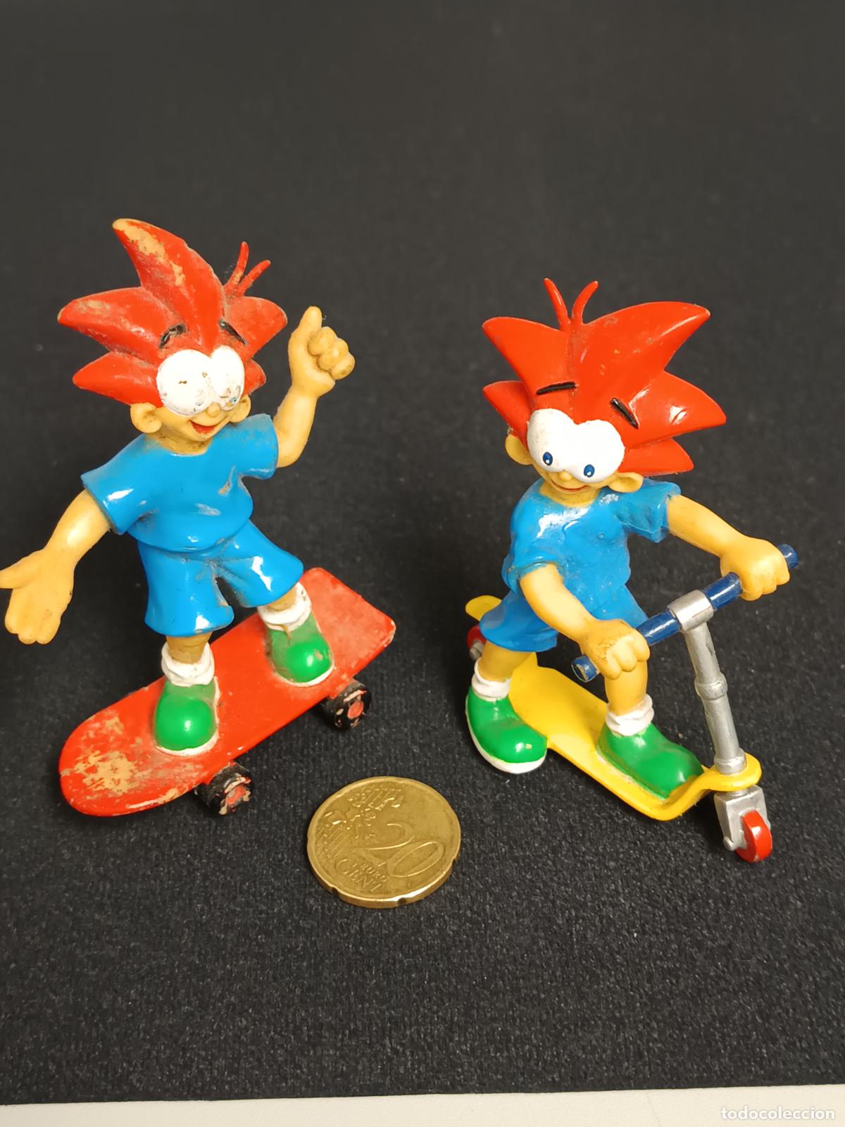 Figuras de Goma y PVC: 2 FIGURAS PVC GOMA YOCO, PROMOCI&Oacute;N DE NESTLE, DANONE,PETIT SUISSE PATINETE Y MONOPATIN