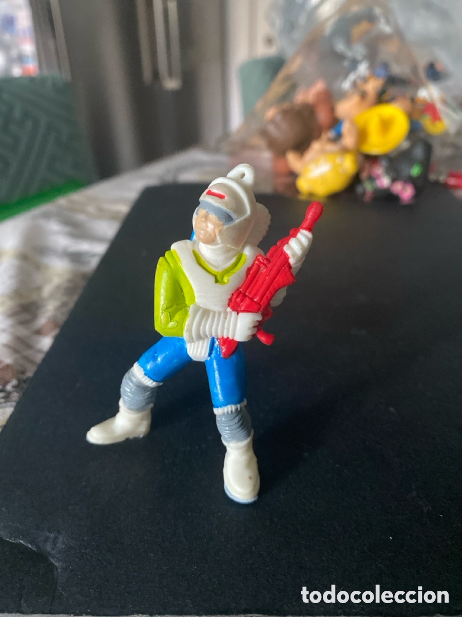 Figure di Gomma e PVC: Figura pvc Actimel bebida