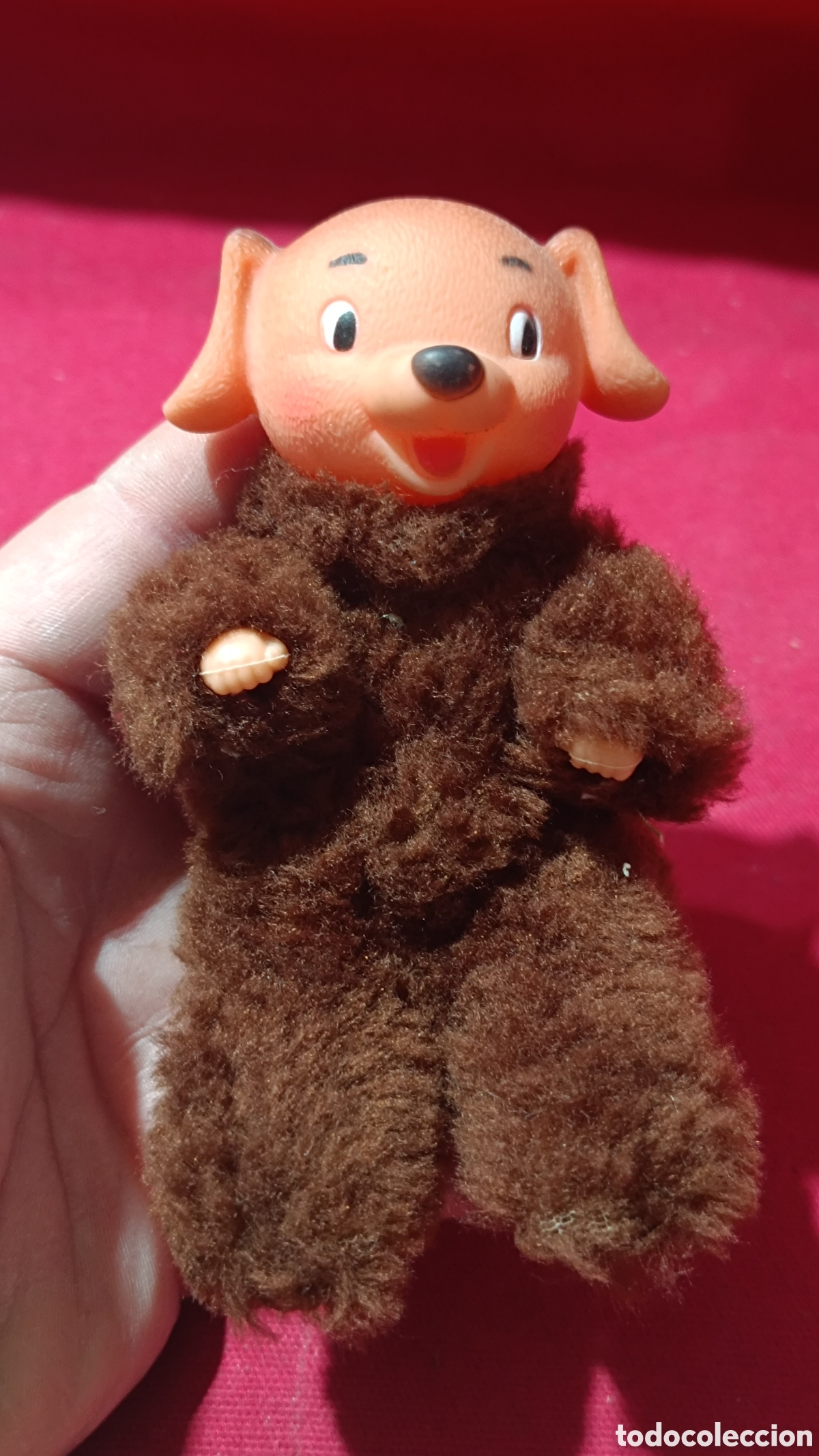 Figuras de Goma y PVC: Curioso mu&ntilde;eco de pl&aacute;stico inflado cuerpo humano cabeza perro bootleg