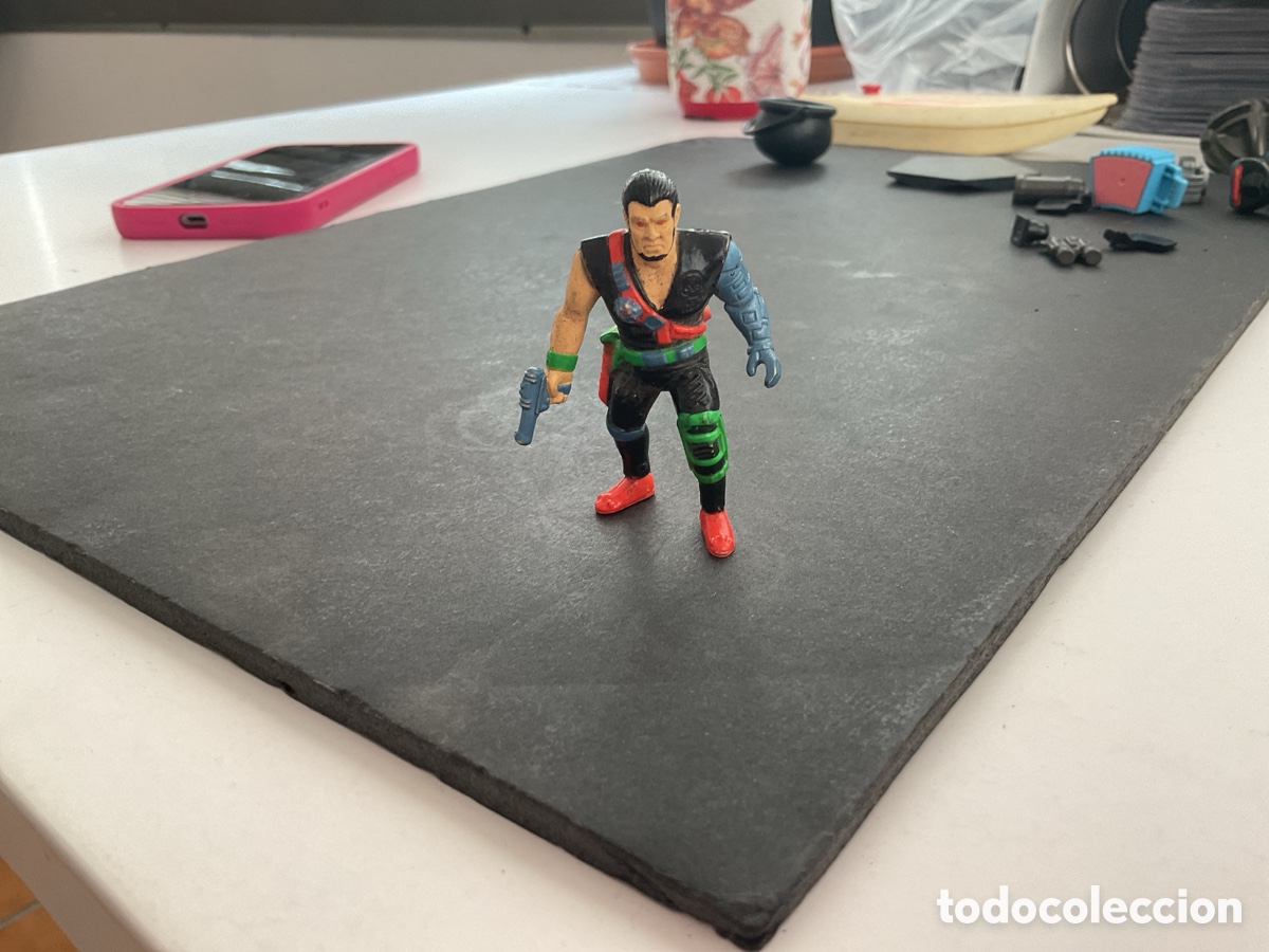 Rubber and PVC Figures: Figura pvc Los guerreros de la basura