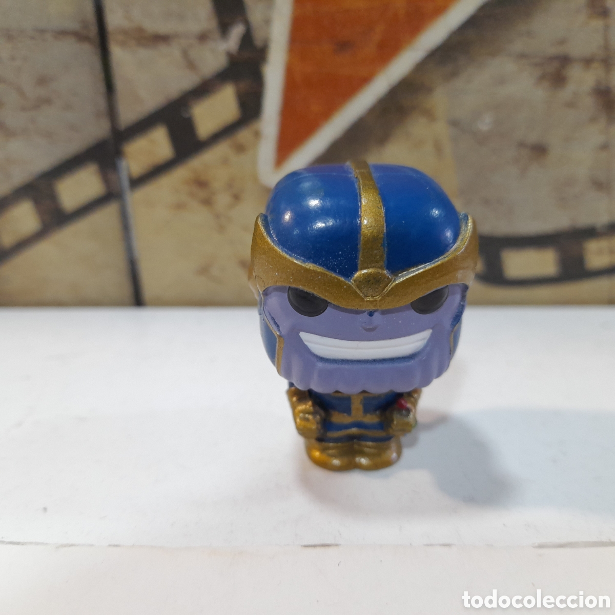 Figuras de goma y PVC: Mini Funko Marvel: Thanos - Foto 1