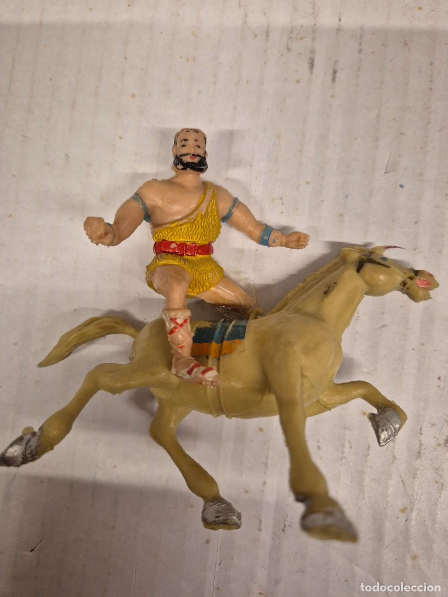 Figuras de goma y PVC: Taurus a caballo.Estereoplast - Foto 6