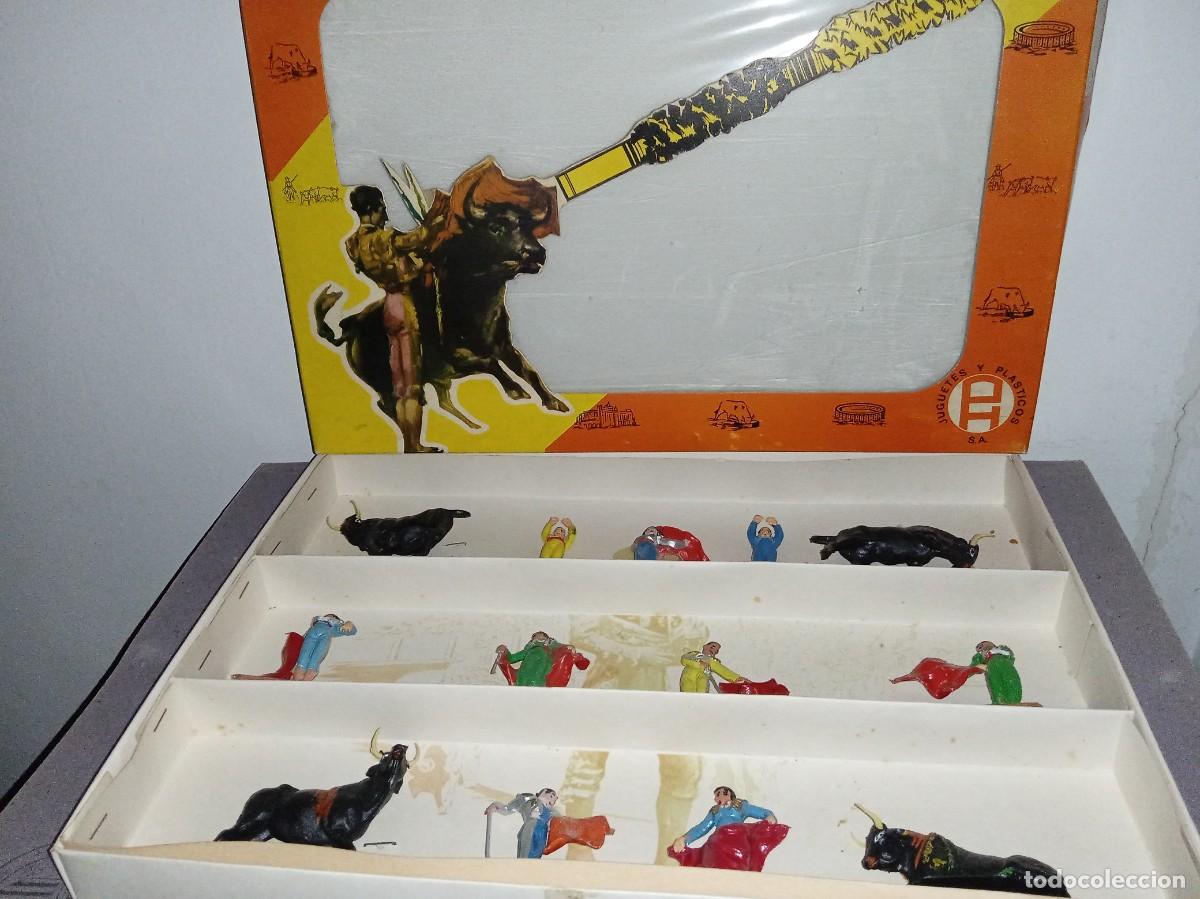 Figuras de goma y PVC: CAJA TOROS y TOREROS, PECH. - Foto 5