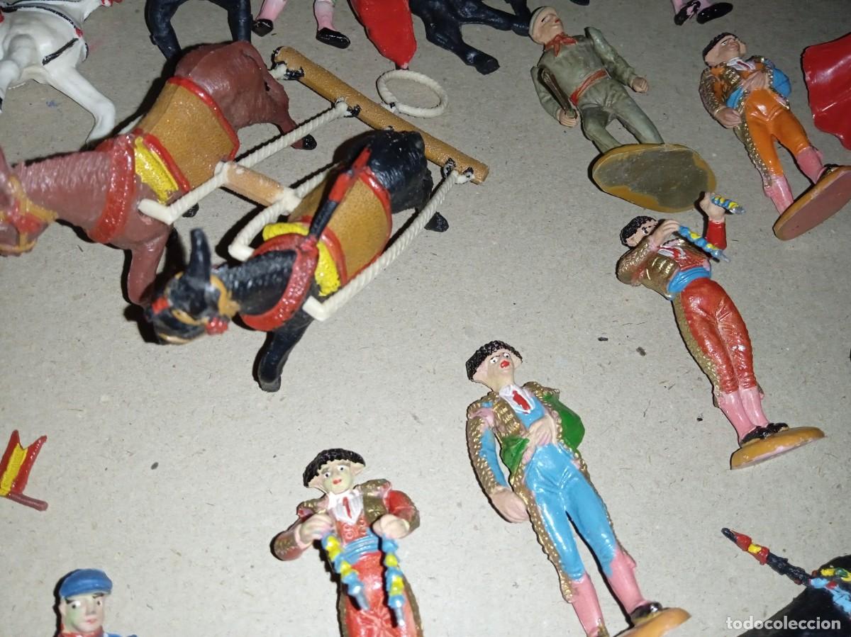 Figuras de goma y PVC: TOROS y TOREROS, TEIXIDO - Foto 11