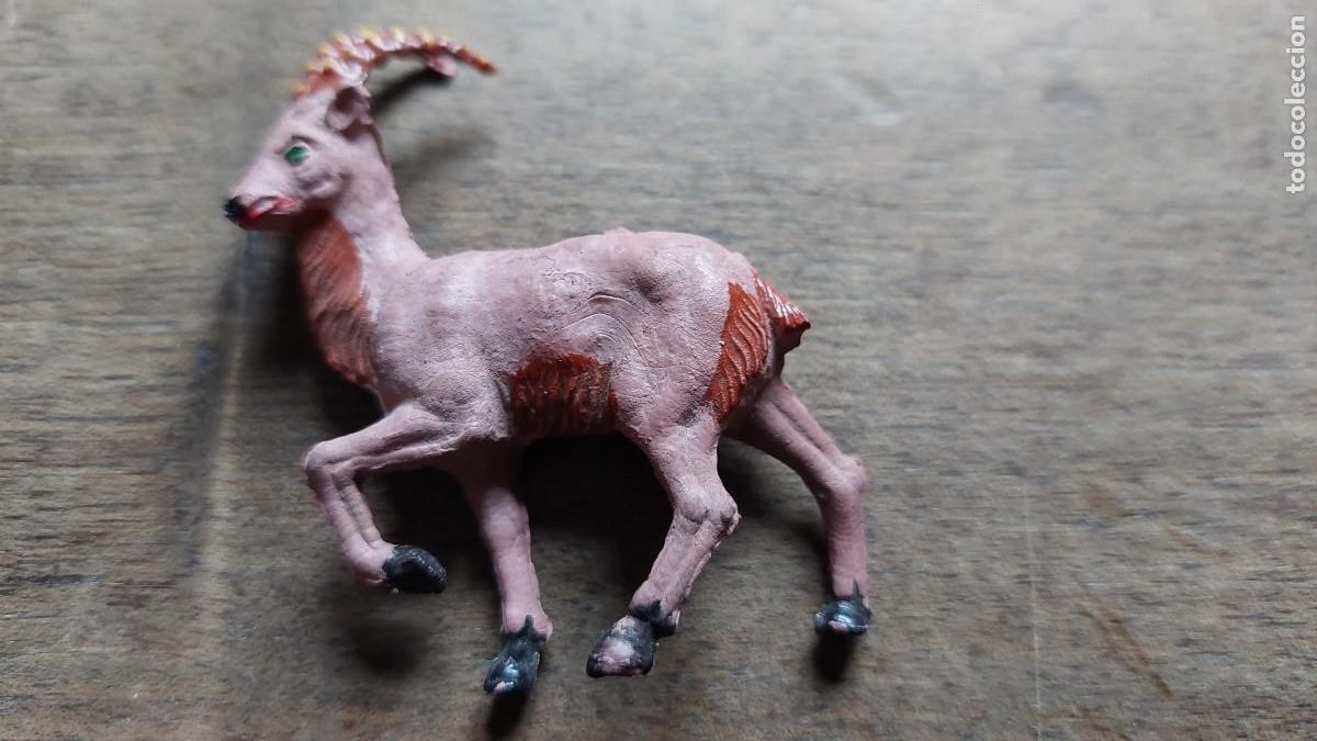 Figuras de goma y PVC: Magn&iacute;fica cabra montes de Lafredo - Foto 1