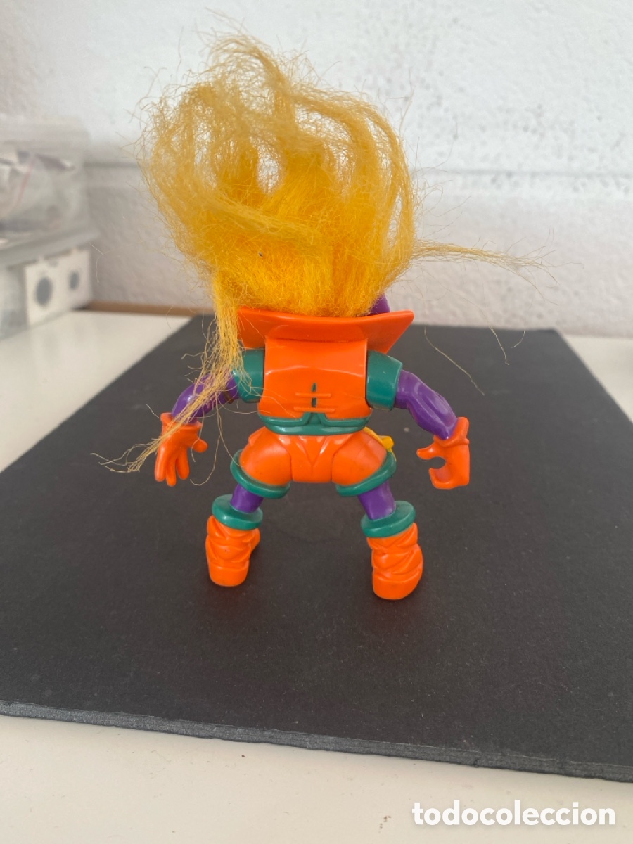 Figuras de goma y PVC: Figura troll warriors tyco - Foto 2