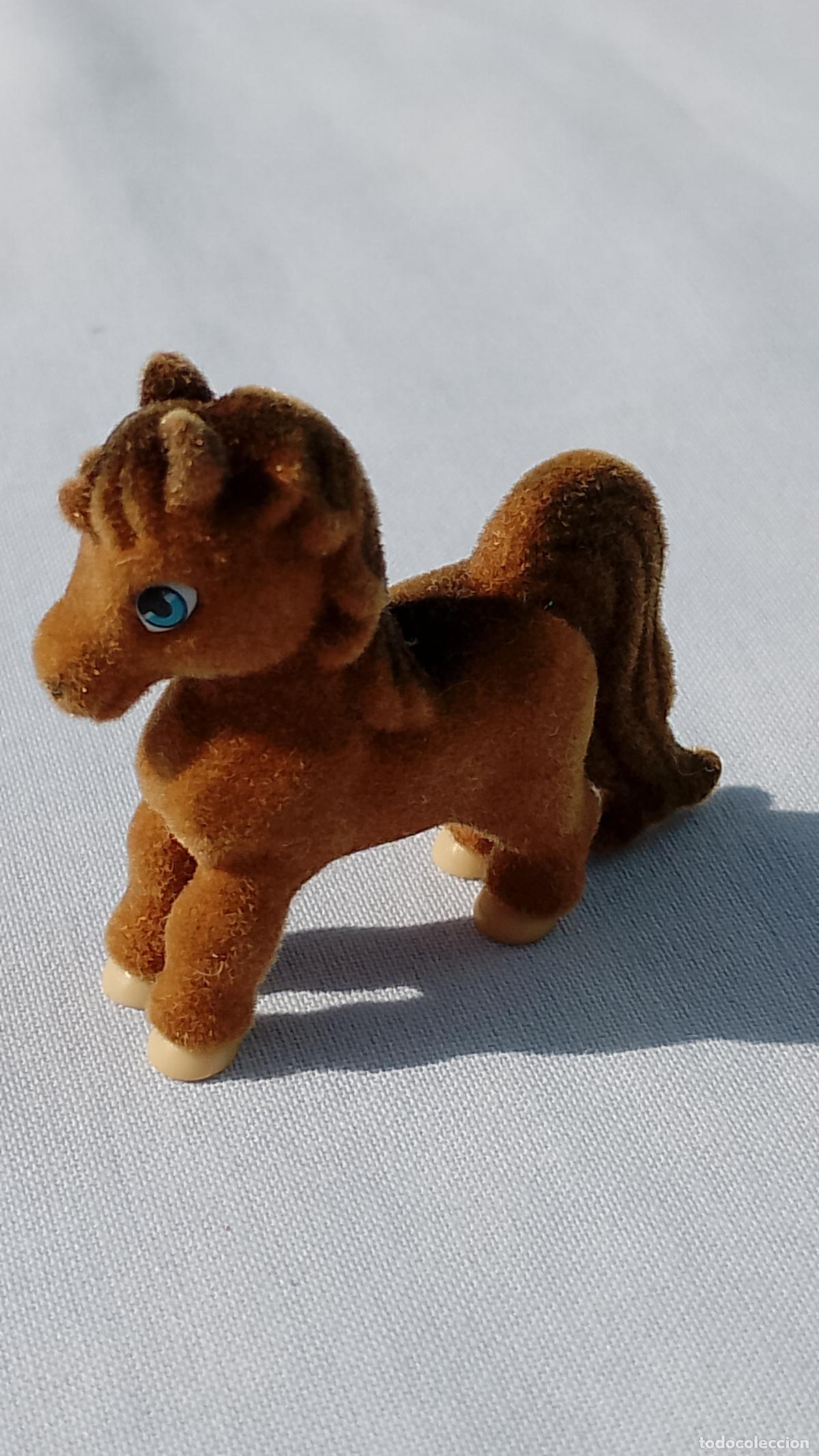 Figuras de Goma y PVC: Figura caballo colecci&oacute;n Pony in my Pocket, aterciopelado