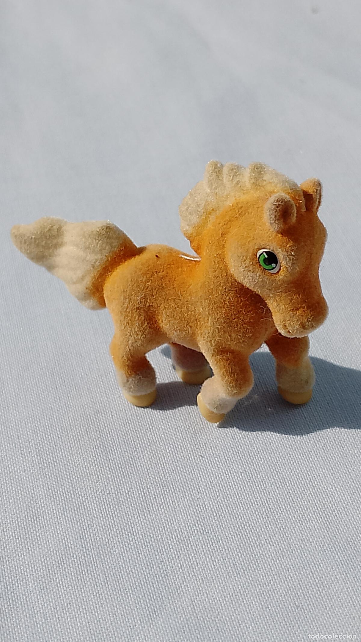 Figuras de Goma y PVC: Figura caballo colecci&oacute;n Pony in my Pocket, aterciopelado