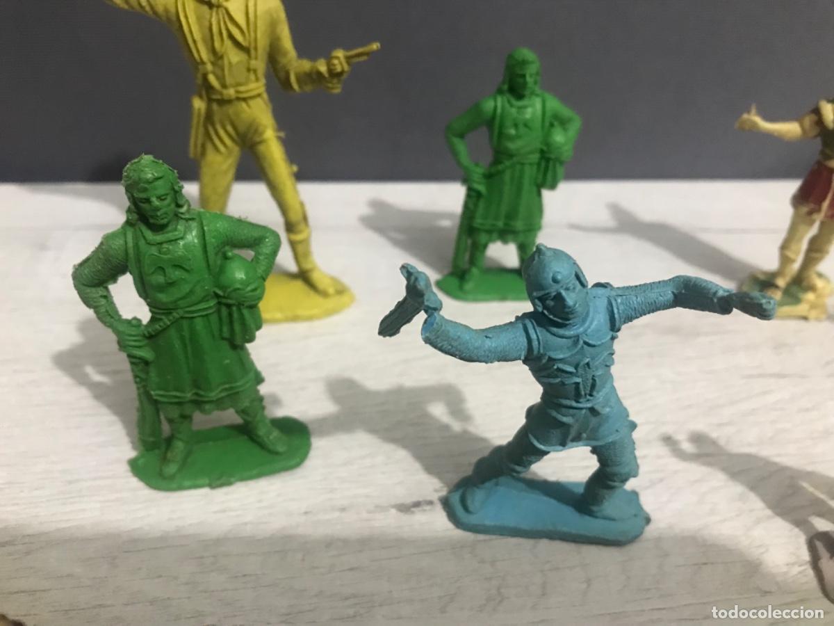 Figuras de goma y PVC: Lote de figuras variadas - Foto 6