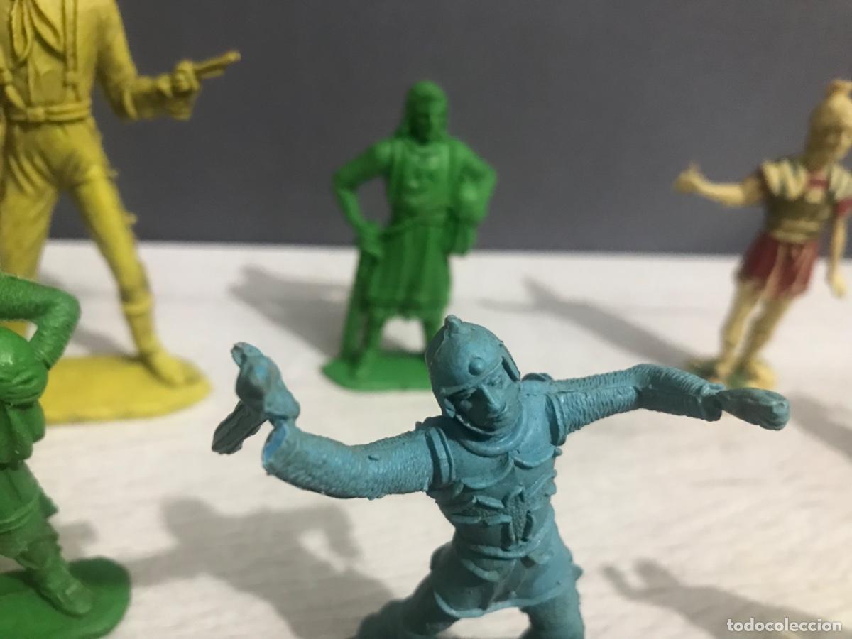 Figuras de goma y PVC: Lote de figuras variadas - Foto 9