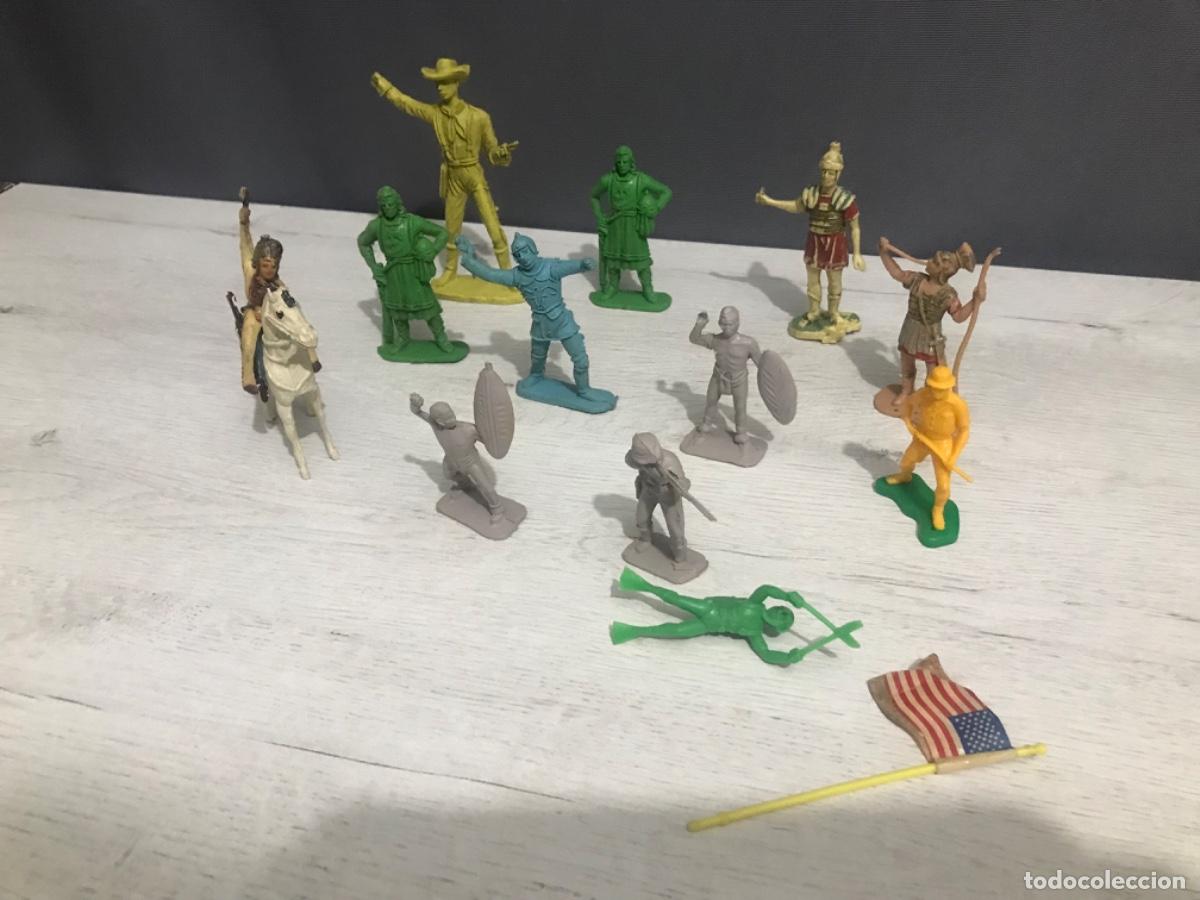 Figuras de goma y PVC: Lote de figuras variadas - Foto 11
