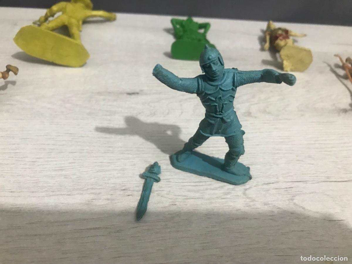 Figuras de goma y PVC: Lote de figuras variadas - Foto 17