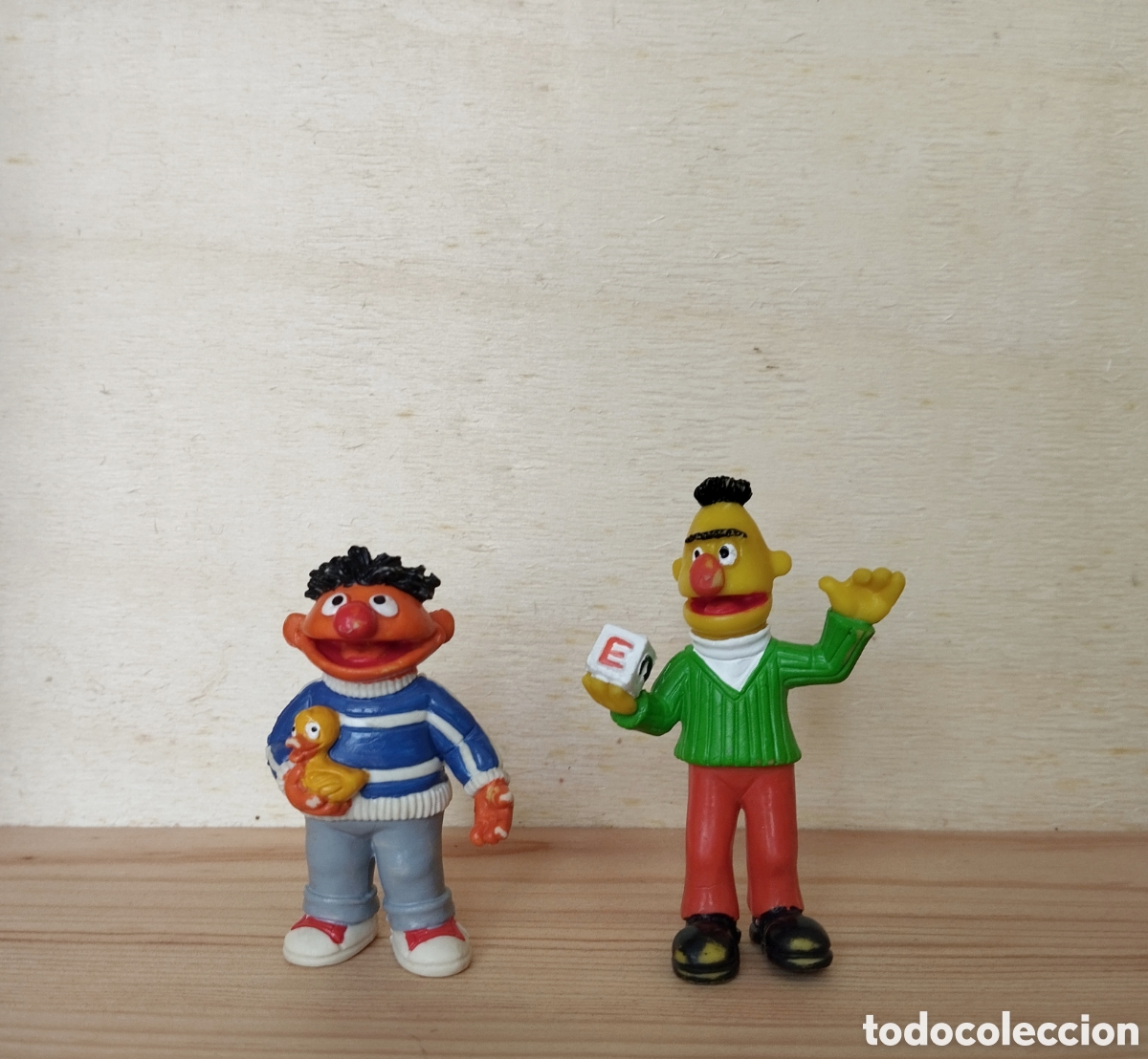 Figuras de goma y PVC: Figuras pvc Epi y Blas - Foto 1