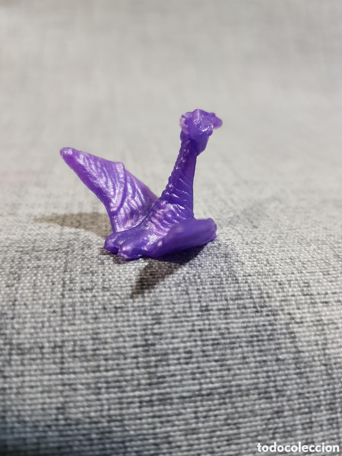 Figuras de goma y PVC: DUNKIN FIGURITAS MORADAS DINOSAURIO T-REX Y PTEROD&Aacute;CTILO - Foto 12