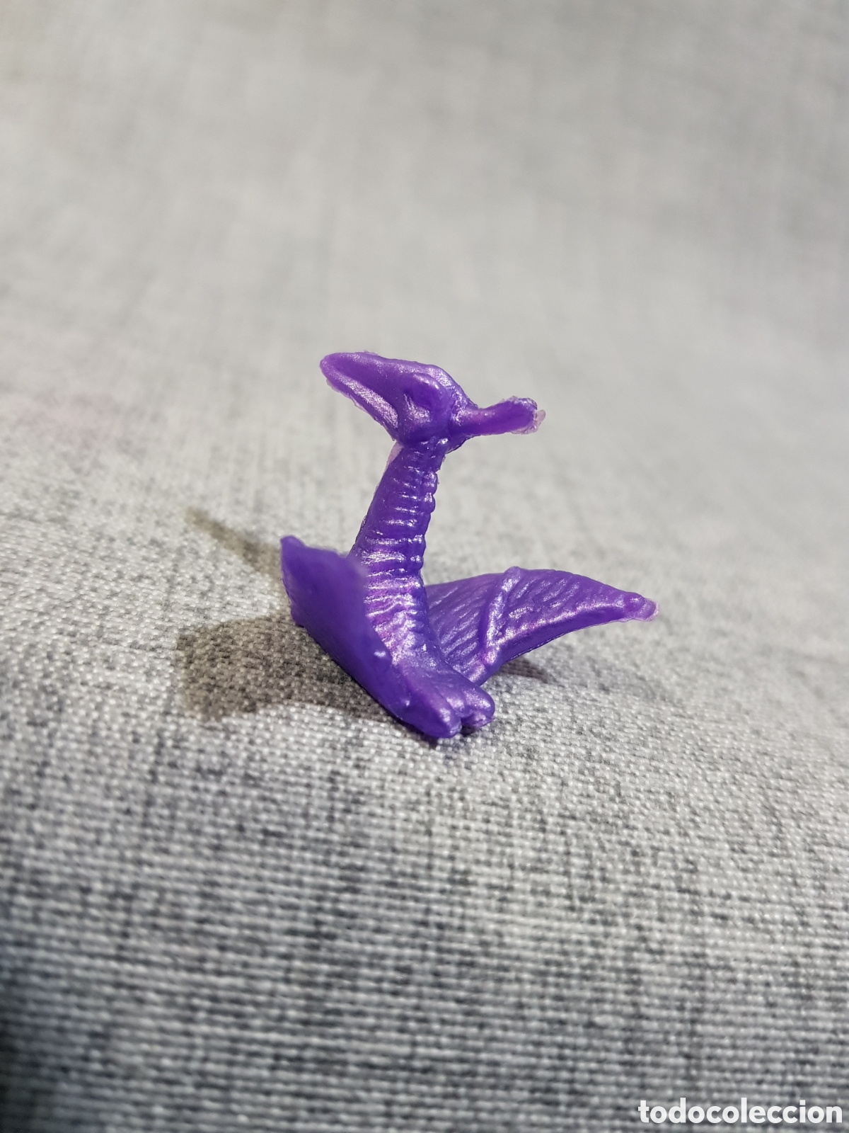Figuras de goma y PVC: DUNKIN FIGURITAS MORADAS DINOSAURIO T-REX Y PTEROD&Aacute;CTILO - Foto 14