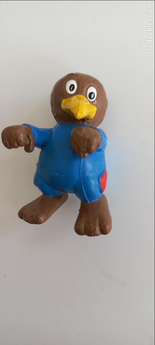 Figuras de goma y PVC: Figura de pvc. Kiwi folk.