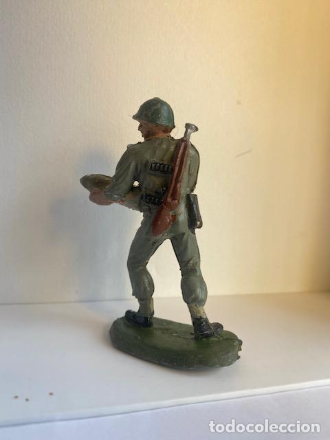 Figuras de goma y PVC: Servidor de ca&ntilde;on Americano. Pech - Foto 2